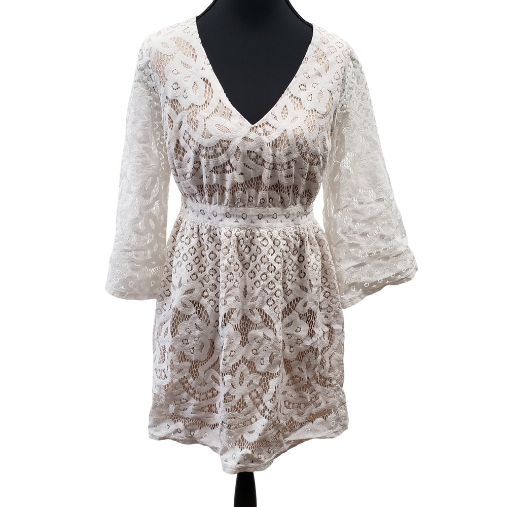 A CALIN Flying Tomato White Lace Bell Sleeve‎ V Neck Mini Dress Size S Boho Chic